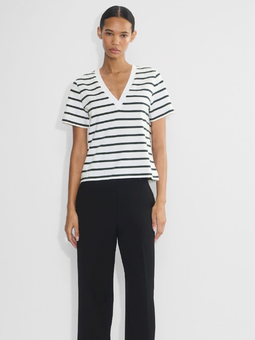 NWT Aritzia InterLock Cotton Verify T-Shirt - Size M
